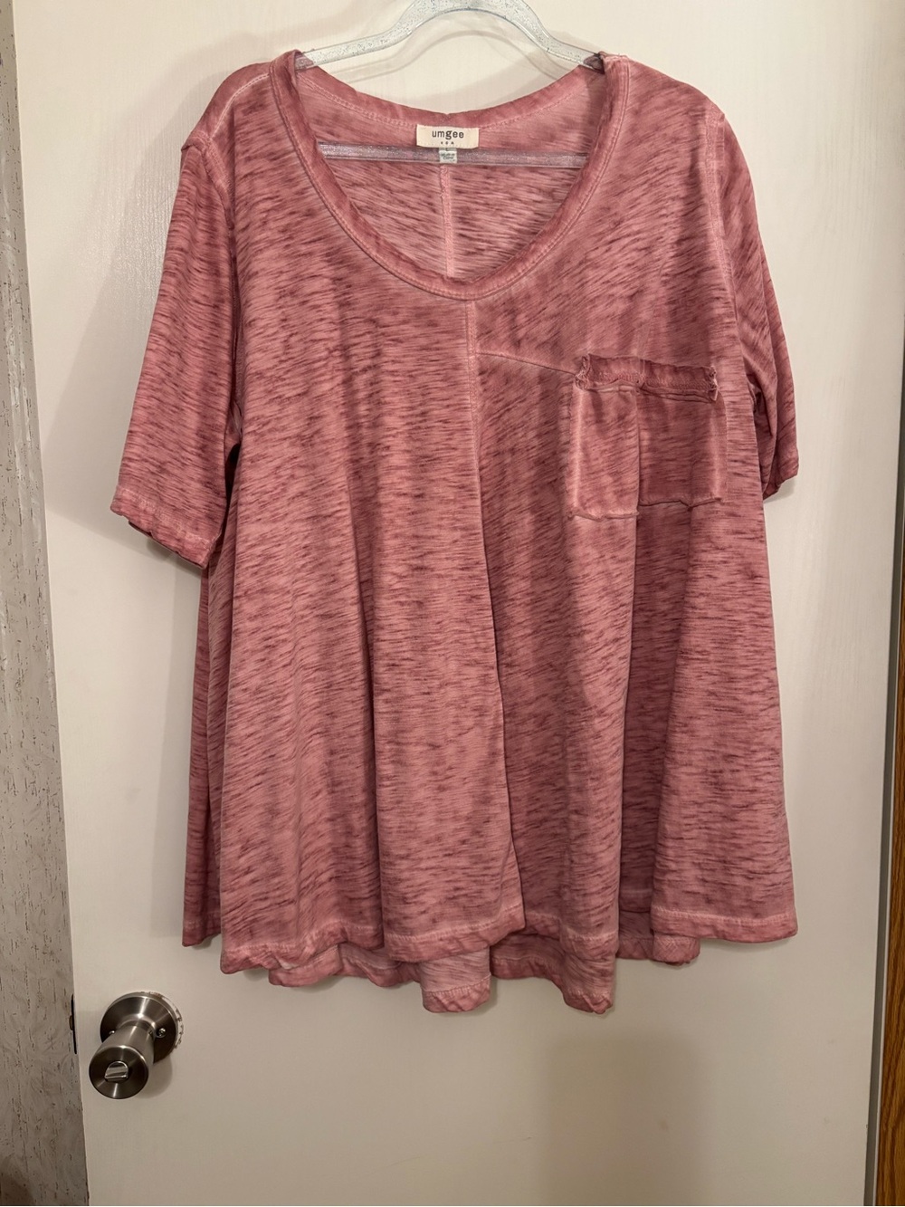 Umgee Short Sleeve Pocket Tee in Dusty Mauve Pink